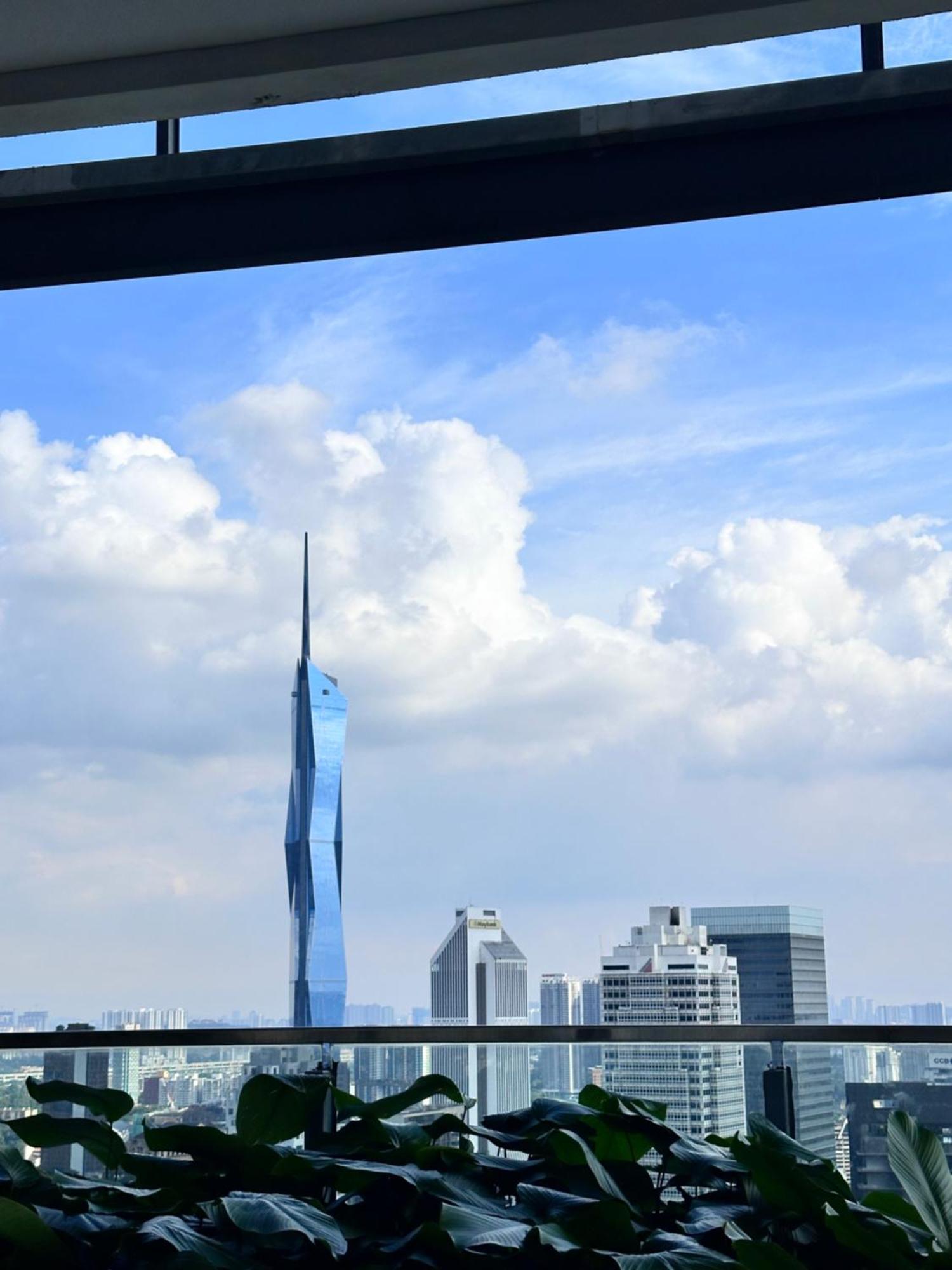 The Luxe Infinitum Klcc By Sahara Apartment Kuala Lumpur Exterior photo