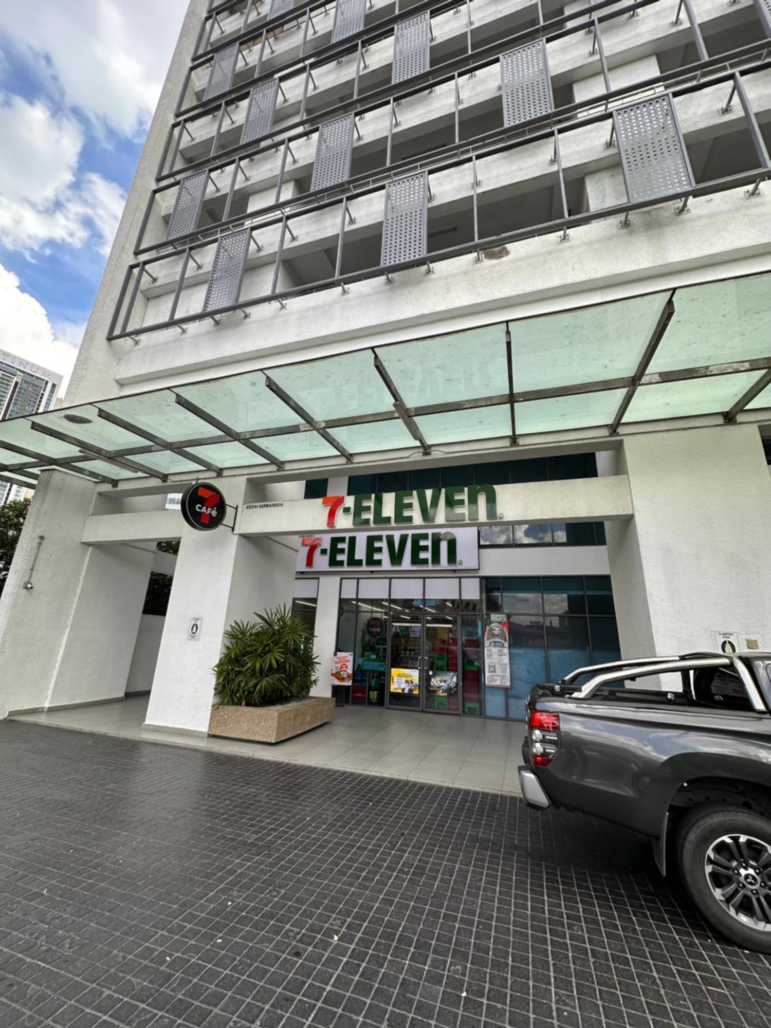 The Luxe Infinitum Klcc By Sahara Apartment Kuala Lumpur Exterior photo